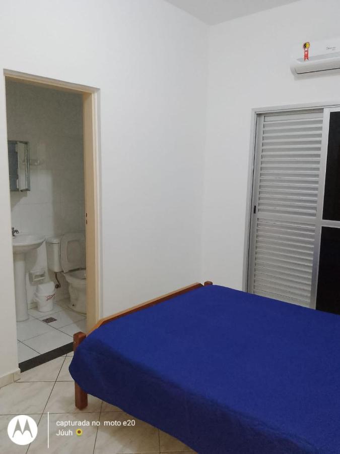 Apto C/2 Quartos Sendo Uma C/ar E 2banheiros Apartamento Ubatuba