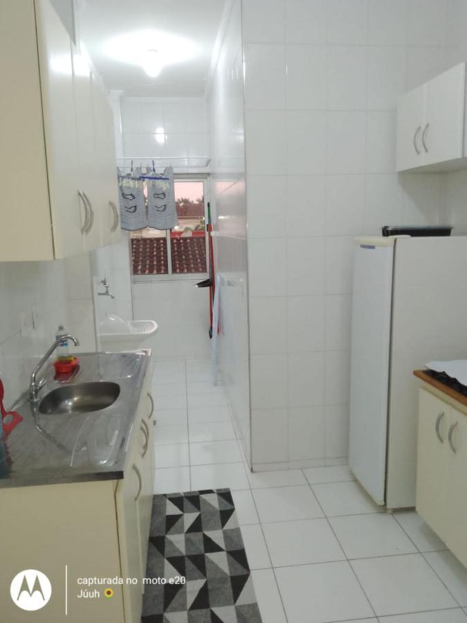 Apartamento Apto C/2 Quartos Sendo Uma C/ar E 2banheiros *