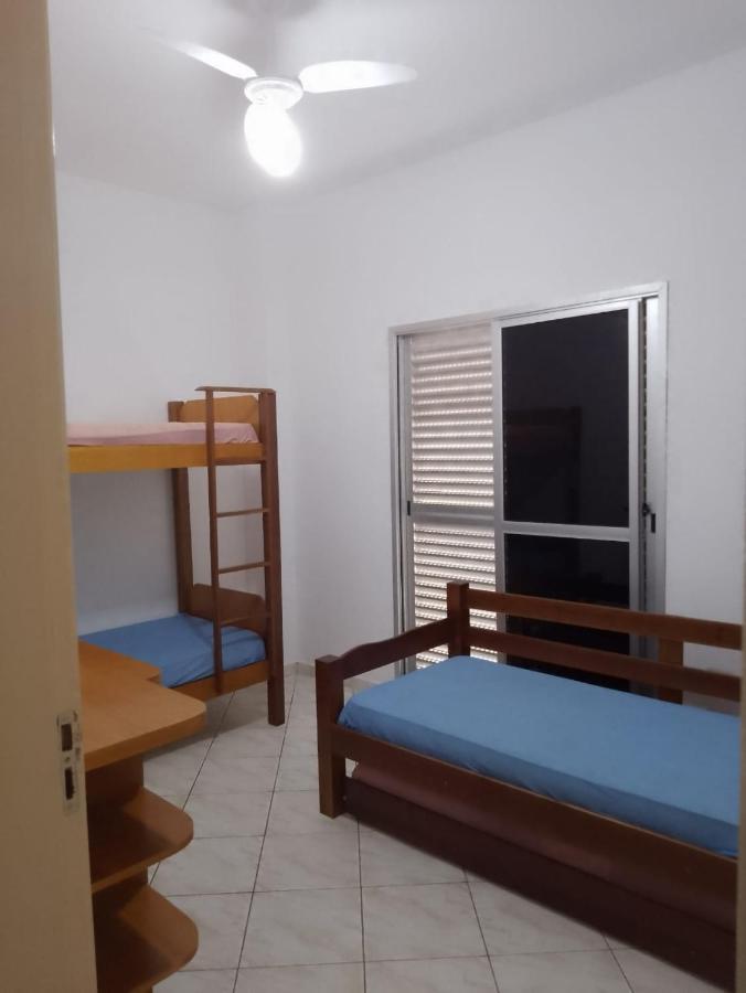 Apartamento Apto C/2 Quartos Sendo Uma C/ar E 2banheiros Ubatuba